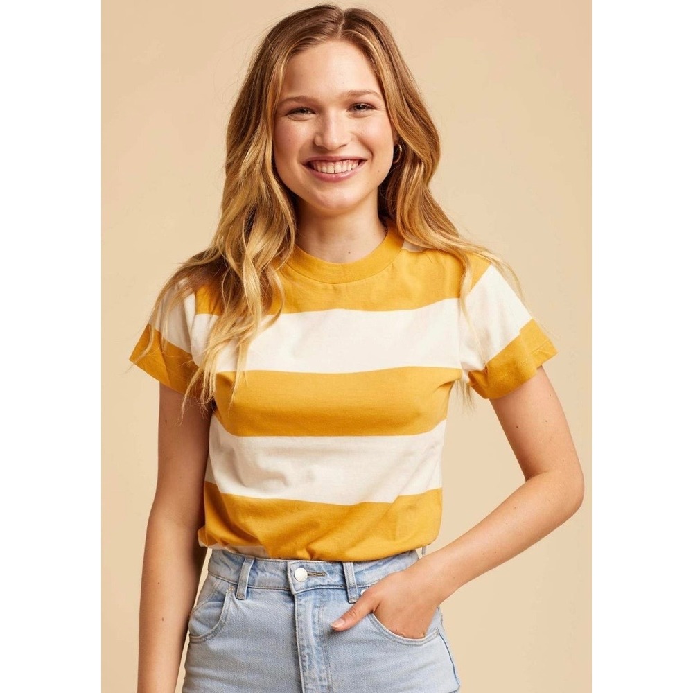 Rolla's Gold Big Stripe Short Sleeve‎ Tee Size XS